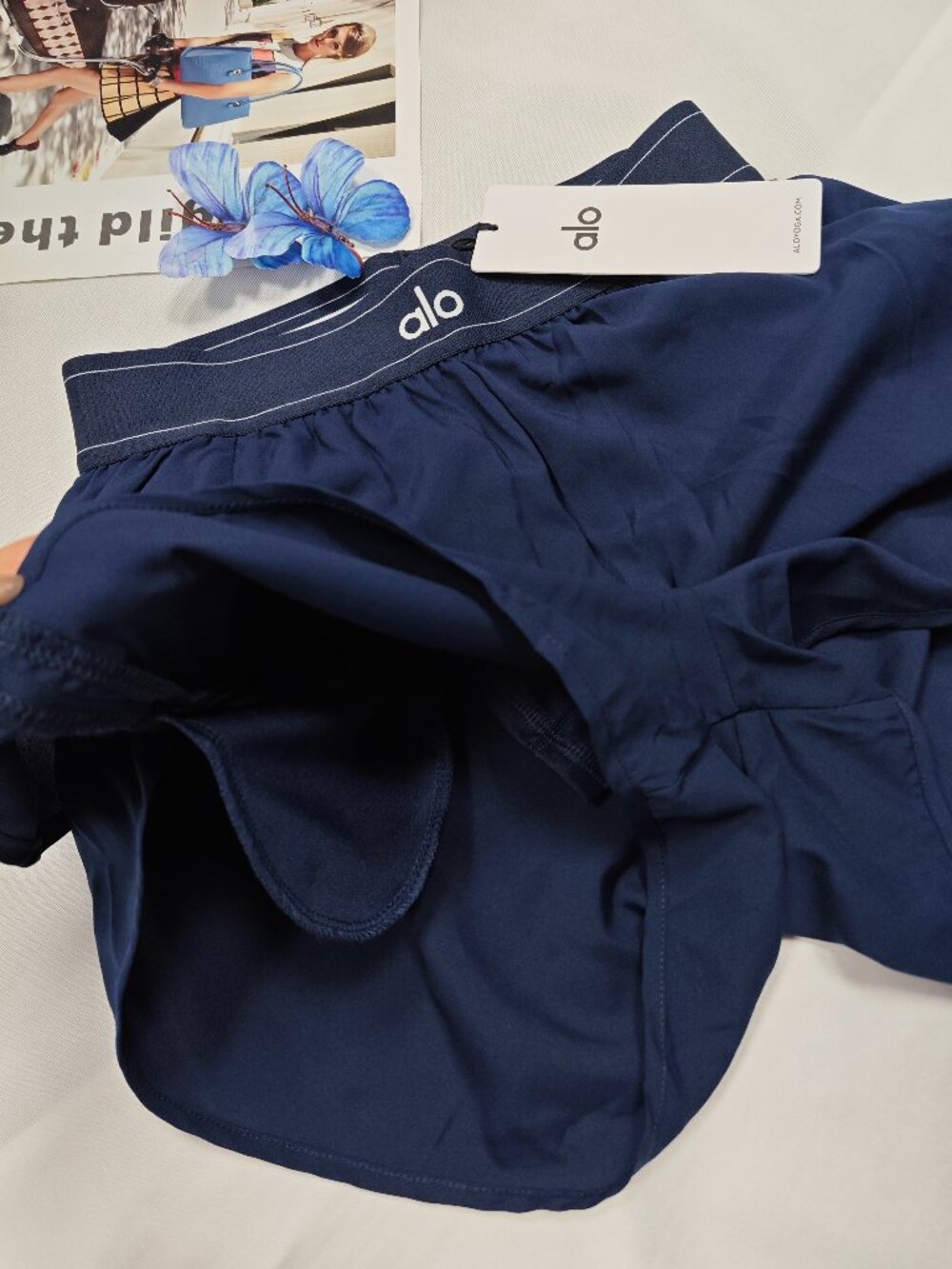 NWT ALO Yoga Match Point Short Navy ๐คโ๏ธ - Picture 4 of 8